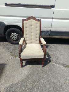 Carlo X armchair in walnut with retractable backrest